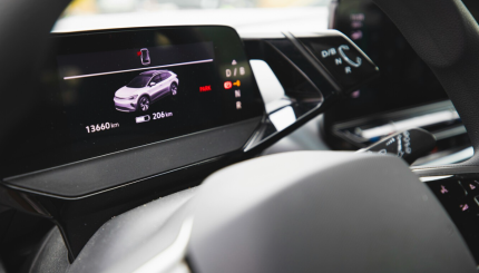 Una nueva batería quiere cambiarlo todo en el coche eléctrico: adiós al litio